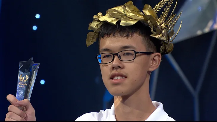 Chân dung 4 nhà leo núi trong CK Đường lên đỉnh Olympia 2019 - Ảnh 4. Chân dung 4 nhà leo núi trong CK Đường lên đỉnh Olympia 2019 - Ảnh 4.