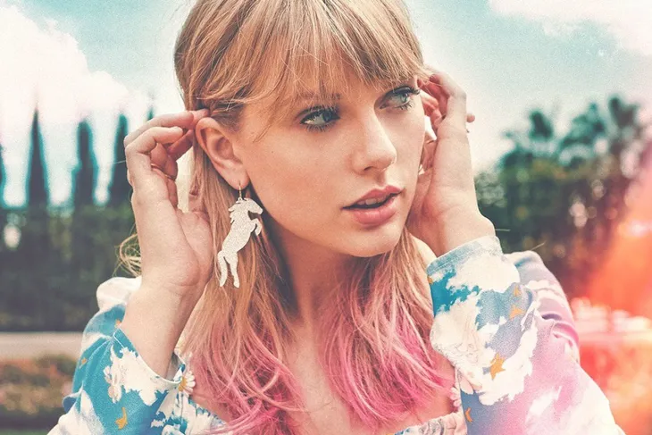 Dù trở lại hoành tráng, album mới của Taylor Swift vẫn trượt dốc - Ảnh 2. Dù trở lại hoành tráng, album mới của Taylor Swift vẫn trượt dốc - Ảnh 2.