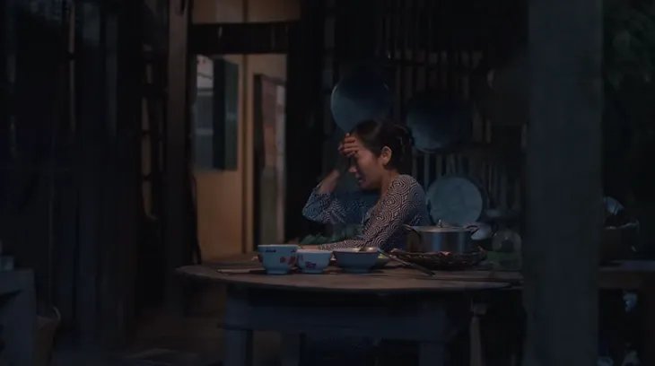 Bán chồng - Tập 16: Nương gặp tai nạn, Vui qua đêm với Ngọc - Ảnh 3. Bán chồng - Tập 16: Nương gặp tai nạn, Vui qua đêm với Ngọc - Ảnh 3.