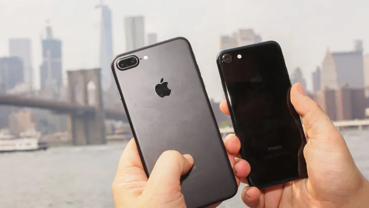 Ra mắt iPhone 11, Apple khai tử hàng loạt mẫu iPhone cũ - Ảnh 2. Ra mắt iPhone 11, Apple khai tử hàng loạt mẫu iPhone cũ - Ảnh 2.