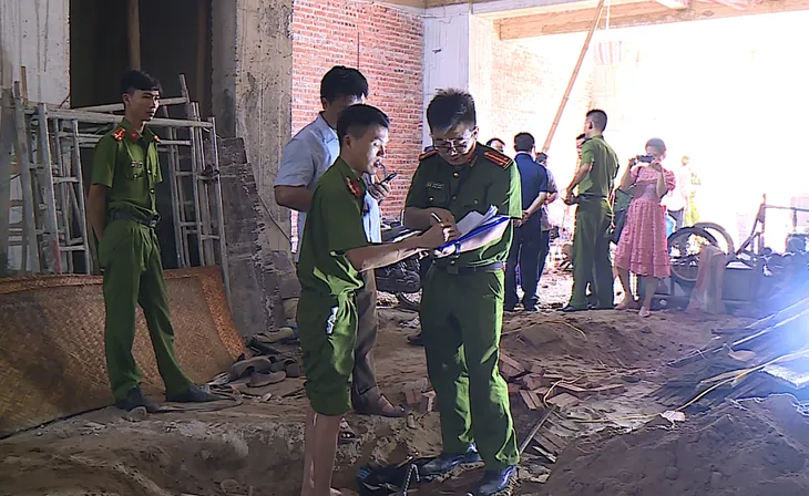 3 người tử vong nghi do ngạt khí tại Thanh Hóa - Ảnh 3. 3 người tử vong nghi do ngạt khí tại Thanh Hóa - Ảnh 3.