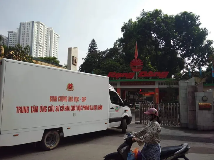 Hôm nay, triển khai các biện pháp tẩy độc tại nhà máy Rạng Đông - Ảnh 1. Hôm nay, triển khai các biện pháp tẩy độc tại nhà máy Rạng Đông - Ảnh 1.