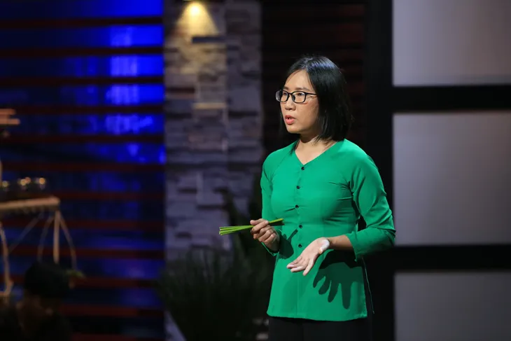 Nữ startup khiến Shark Bình, Shark Liên làm điều... chưa từng xảy ra tại Shark Tank Việt Nam - Ảnh 4. Nữ startup khiến Shark Bình, Shark Liên làm điều... chưa từng xảy ra tại Shark Tank Việt Nam - Ảnh 4.