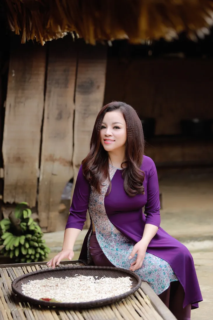 NSƯT Tố Nga hát bolero ngọt nhờ… đa đoan đường đời - Ảnh 3. NSƯT Tố Nga hát bolero ngọt nhờ… đa đoan đường đời - Ảnh 3.