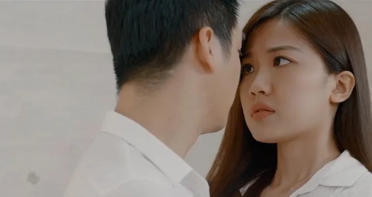 Hoa hồng trên ngực trái - Tập 12: Thái (Ngọc Quỳnh) là đồ cạn tàu ráo máng còn Trà (Lương Thanh) không khác gì mụ phù thủy - Ảnh 4. Hoa hồng trên ngực trái - Tập 12: Thái (Ngọc Quỳnh) là đồ cạn tàu ráo máng còn Trà (Lương Thanh) không khác gì mụ phù thủy - Ảnh 4.