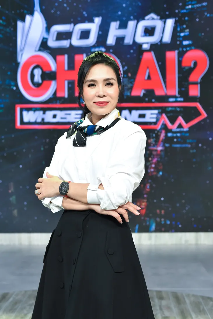 Cơ hội cho ai - Tập 1: Xuất hiện nhân vật khiến CEO Lưu Nga phải “chiến đấu tới cùng” - Ảnh 3. Cơ hội cho ai - Tập 1: Xuất hiện nhân vật khiến CEO Lưu Nga phải “chiến đấu tới cùng” - Ảnh 3.