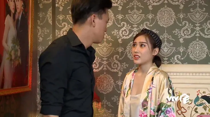 Sau Về nhà đi con, Quốc Trường bị ăn đấm vì là người thứ 3 trong Đánh cắp giấc mơ - Ảnh 2. Sau Về nhà đi con, Quốc Trường bị ăn đấm vì là người thứ 3 trong Đánh cắp giấc mơ - Ảnh 2.