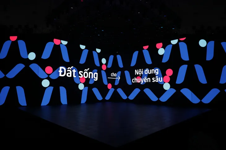 Bật mí sân khấu lễ ra mắt mạng xã hội Lotus trước giờ G - Ảnh 5. Bật mí sân khấu lễ ra mắt mạng xã hội Lotus trước giờ G - Ảnh 5.