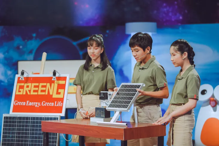 Shark Dzung bắt tay hợp tác cùng nhóm “sếp nhí” 13 tuổi - Ảnh 2. Shark Dzung bắt tay hợp tác cùng nhóm “sếp nhí” 13 tuổi - Ảnh 2.