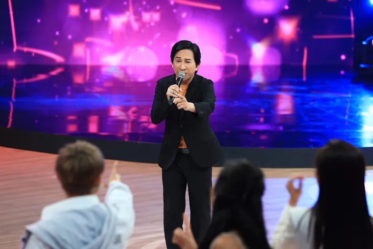 Ký ức vui vẻ: Lại Văn Sâm vỡ òa khi Đình Văn - Chế Thanh - Kim Tử Long tái hợp sau hơn 20 năm - Ảnh 2. Ký ức vui vẻ: Lại Văn Sâm vỡ òa khi Đình Văn - Chế Thanh - Kim Tử Long tái hợp sau hơn 20 năm - Ảnh 2.