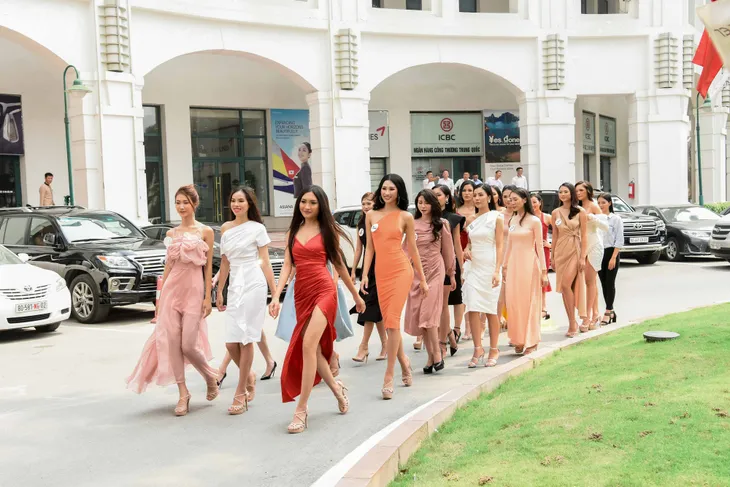 Nối gót HHen Niê, nhiều cô gái dân tộc thiểu số dự thi Hoa hậu Hoàn vũ Việt Nam 2019 - Ảnh 1. Nối gót HHen Niê, nhiều cô gái dân tộc thiểu số dự thi Hoa hậu Hoàn vũ Việt Nam 2019 - Ảnh 1.