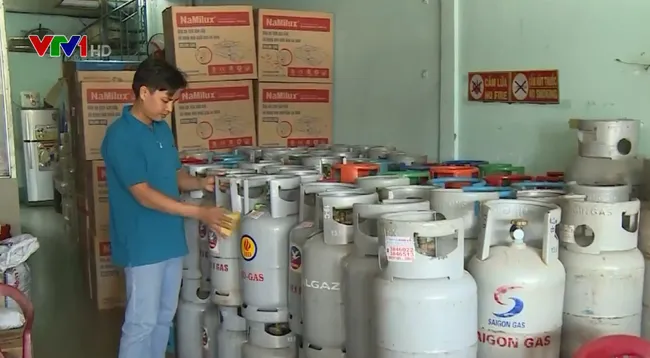 Giá gas giảm lần thứ 3 trong năm nay - Ảnh 2. Giá gas giảm lần thứ 3 trong năm nay - Ảnh 2.