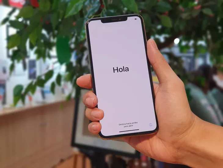 iPhone 11 ùn ùn đổ về Việt Nam - Ảnh 2. iPhone 11 ùn ùn đổ về Việt Nam - Ảnh 2.