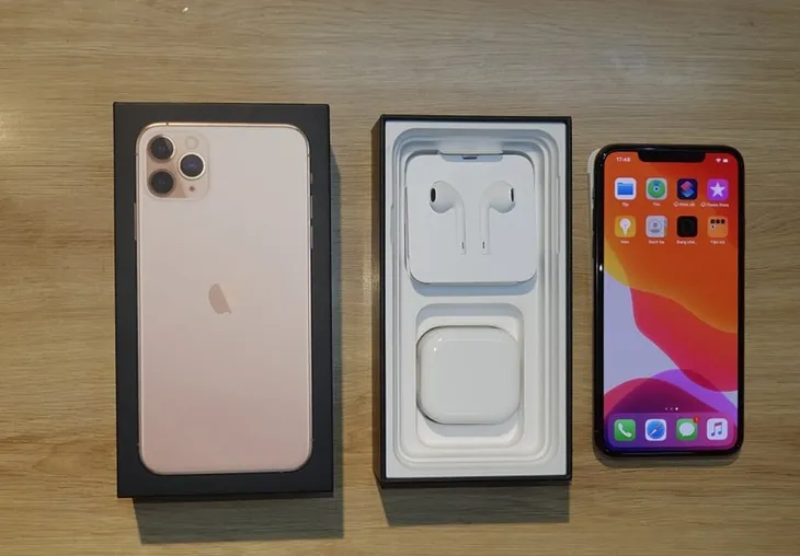 iPhone 11 ùn ùn đổ về Việt Nam - Ảnh 5. iPhone 11 ùn ùn đổ về Việt Nam - Ảnh 5.