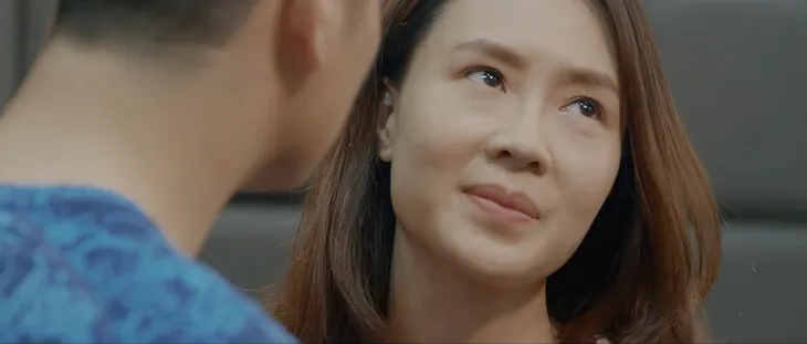 Hoa hồng trên ngực trái - Tập 15: Vu cho Khuê cố tình ông ăn chả, bà ăn nem, Thái bị vợ phản đòn cực đau - Ảnh 3. Hoa hồng trên ngực trái - Tập 15: Vu cho Khuê cố tình ông ăn chả, bà ăn nem, Thái bị vợ phản đòn cực đau - Ảnh 3.