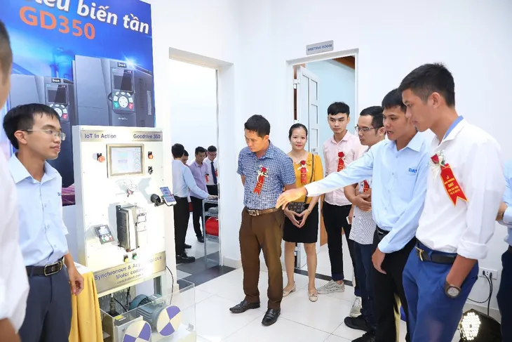 Sau 14 năm dẫn đầu ở thị trường Miền Nam, DAT “tiến công” ra Miền Bắc - Ảnh 4. Sau 14 năm dẫn đầu ở thị trường Miền Nam, DAT “tiến công” ra Miền Bắc - Ảnh 4.