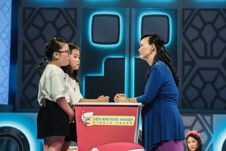 Kiddie Shark: Hai cô bé tiết lộ doanh thu hơn 100 triệu/ tháng từ kinh doanh đồ ăn - Ảnh 4. Kiddie Shark: Hai cô bé tiết lộ doanh thu hơn 100 triệu/ tháng từ kinh doanh đồ ăn - Ảnh 4.