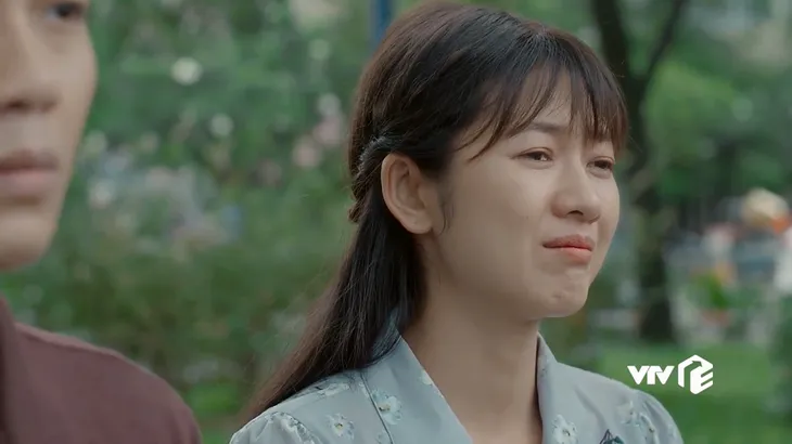Bán chồng - Tập 20: Nương đau lòng trước cảnh Vui làm gia đình náo loạn vì Diệu Ngọc - Ảnh 8. Bán chồng - Tập 20: Nương đau lòng trước cảnh Vui làm gia đình náo loạn vì Diệu Ngọc - Ảnh 8.