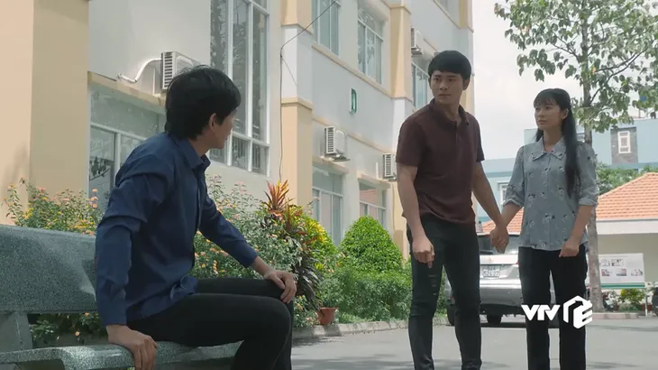 Bán chồng - Tập 20: Nghi vợ là chủ mưu hại Nương, Hưng chủ động tách khỏi Diệu Ngọc - Ảnh 2. Bán chồng - Tập 20: Nghi vợ là chủ mưu hại Nương, Hưng chủ động tách khỏi Diệu Ngọc - Ảnh 2.