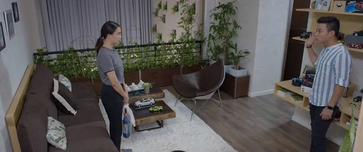 Hoa hồng trên ngực trái - Tập 15: Nhận ra Bảo là anh trai San, Khuê ngỡ ngàng và luống cuống - Ảnh 2. Hoa hồng trên ngực trái - Tập 15: Nhận ra Bảo là anh trai San, Khuê ngỡ ngàng và luống cuống - Ảnh 2.
