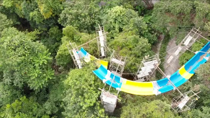 Háo hức chờ đợi đường trượt nước siêu dài sắp khai trương tại Malaysia - Ảnh 1. Háo hức chờ đợi đường trượt nước siêu dài sắp khai trương tại Malaysia - Ảnh 1.