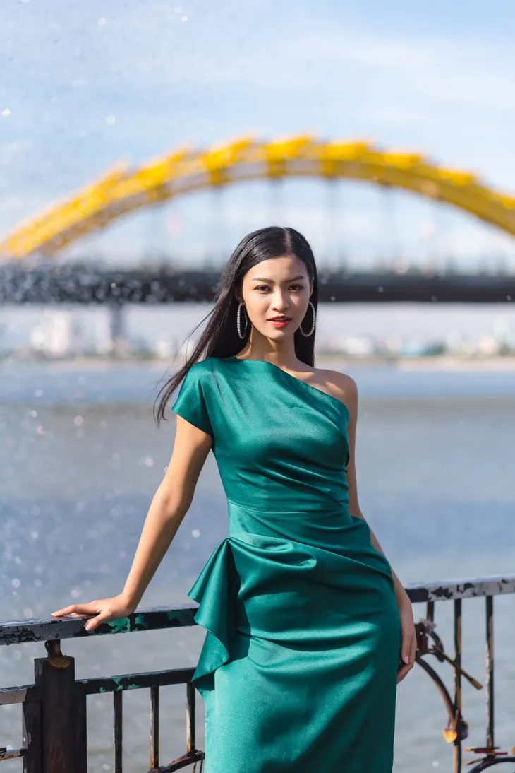 Miss Grand International tung clip tự giới thiệu của Á hậu Kiều Loan - Ảnh 6. Miss Grand International tung clip tự giới thiệu của Á hậu Kiều Loan - Ảnh 6.