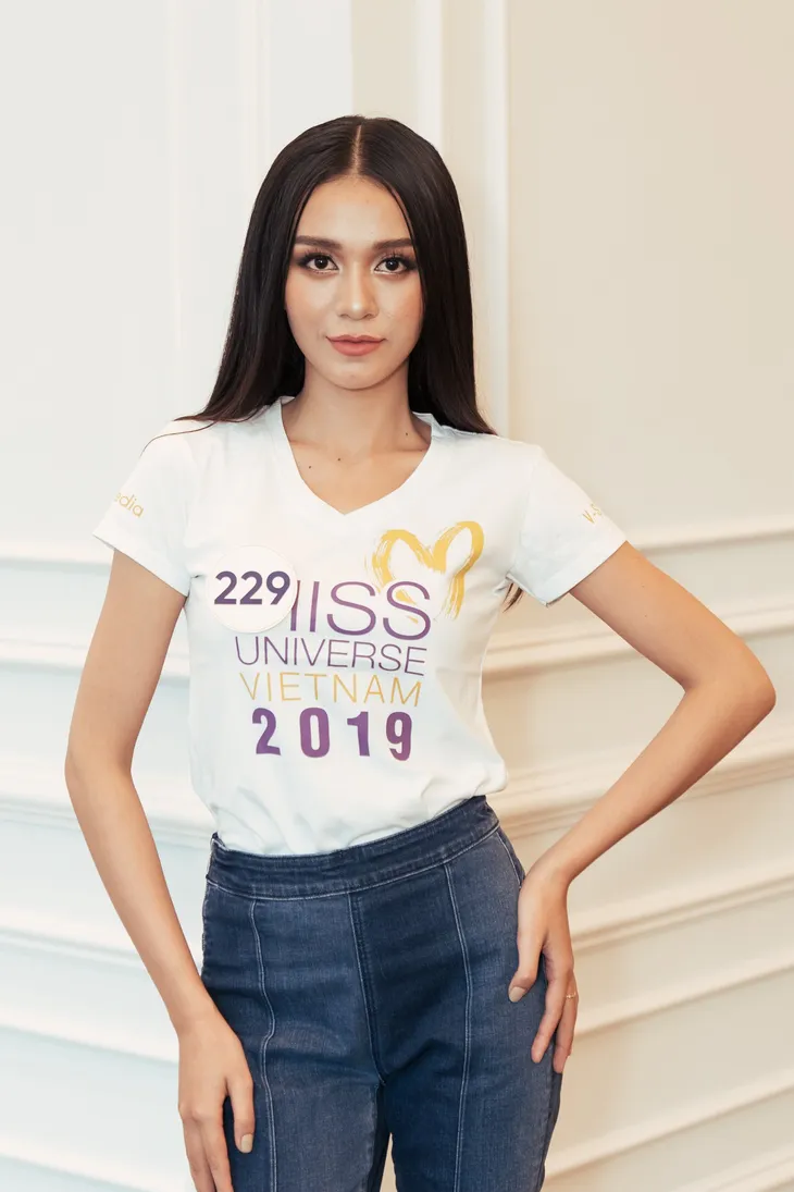 Hoa hậu Hoàn vũ Việt Nam 2019: Lộ diện 10 thí sinh đầu tiên lọt Top 60 - Ảnh 5. Hoa hậu Hoàn vũ Việt Nam 2019: Lộ diện 10 thí sinh đầu tiên lọt Top 60 - Ảnh 5.