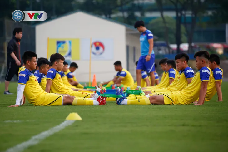 ẢNH: ĐT U22 Việt Nam sẵn sàng cho buổi đấu tập nội bộ - Ảnh 7. ẢNH: ĐT U22 Việt Nam sẵn sàng cho buổi đấu tập nội bộ - Ảnh 7.