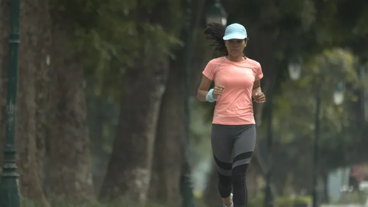 Revive Marathon xuyên Việt - Tập 3: Diễn viên Hữu Vi bứt phá về đích ở cự li 21km - Ảnh 6. Revive Marathon xuyên Việt - Tập 3: Diễn viên Hữu Vi bứt phá về đích ở cự li 21km - Ảnh 6.