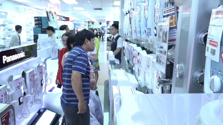Sốt mặt hàng máy lọc không khí - Ảnh 3. Sốt mặt hàng máy lọc không khí - Ảnh 3.