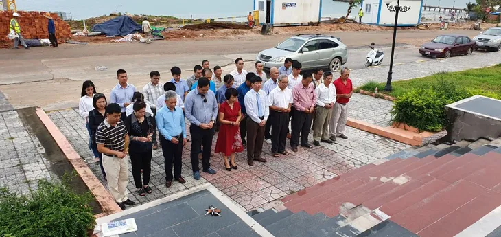 Tổng lãnh sự Việt Nam tại Preah Sihanuok Campuchia mừng Quốc khánh - Ảnh 2. Tổng lãnh sự Việt Nam tại Preah Sihanuok Campuchia mừng Quốc khánh - Ảnh 2.