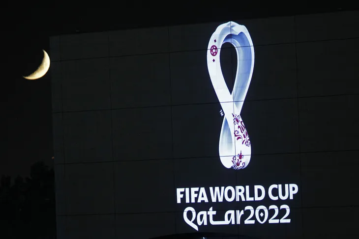 Qatar công bố logo chính thức cho World Cup 2022 - Ảnh 7. Qatar công bố logo chính thức cho World Cup 2022 - Ảnh 7.