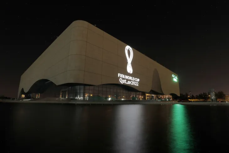 Qatar công bố logo chính thức cho World Cup 2022 - Ảnh 3. Qatar công bố logo chính thức cho World Cup 2022 - Ảnh 3.