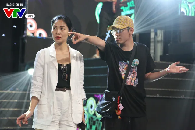Dàn diễn viên hóa Mị trên sân khấu VTV Awards trước giờ G - Ảnh 4. Dàn diễn viên hóa Mị trên sân khấu VTV Awards trước giờ G - Ảnh 4.