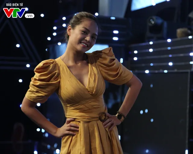 Dàn diễn viên hóa Mị trên sân khấu VTV Awards trước giờ G - Ảnh 11. Dàn diễn viên hóa Mị trên sân khấu VTV Awards trước giờ G - Ảnh 11.