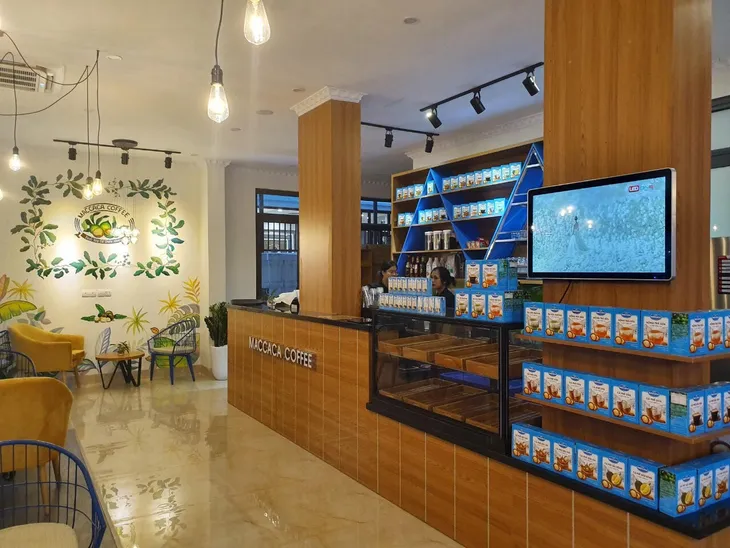 Maccaca Coffee: Khi cà phê kết hợp cùng nữ hoàng của các loại hạt - Ảnh 6. Maccaca Coffee: Khi cà phê kết hợp cùng nữ hoàng của các loại hạt - Ảnh 6.