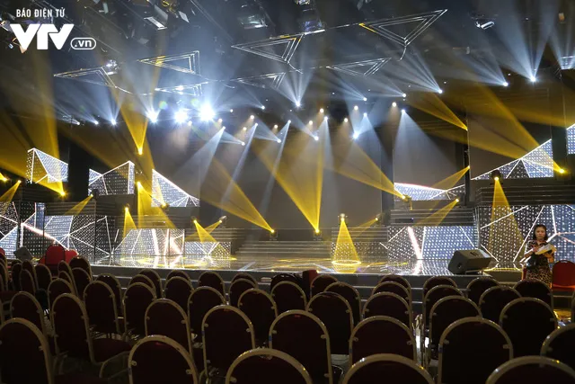 VTV Awards 2019: Tất bật chuẩn bị trước giờ G - Ảnh 2. VTV Awards 2019: Tất bật chuẩn bị trước giờ G - Ảnh 2.