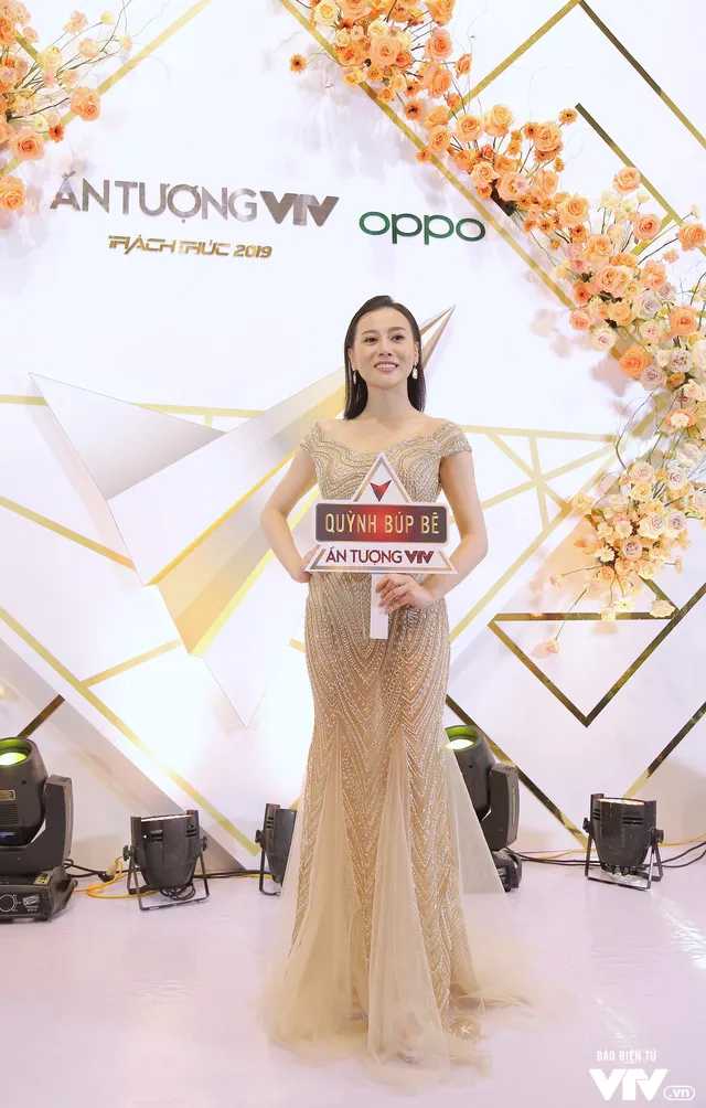Dàn sao rạng ngời trên thảm đỏ VTV Awards 2019 trước giờ G - Ảnh 3. Dàn sao rạng ngời trên thảm đỏ VTV Awards 2019 trước giờ G - Ảnh 3.