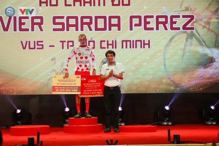 Giải xe đạp quốc tế VTV Cúp Tôn Hoa Sen 2019: Các giải thưởng chung cuộc - Ảnh 10. Giải xe đạp quốc tế VTV Cúp Tôn Hoa Sen 2019: Các giải thưởng chung cuộc - Ảnh 10.