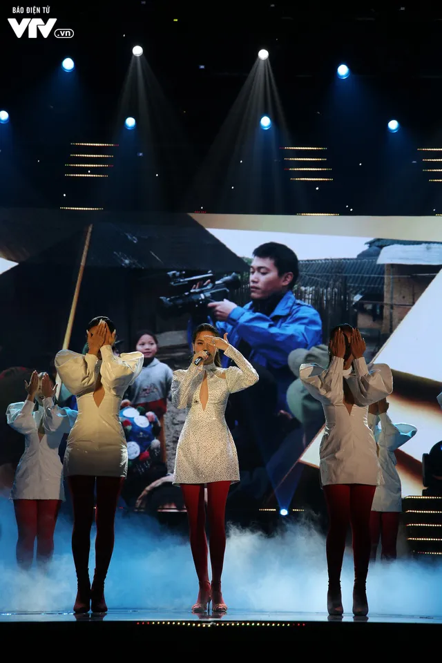 Những hình ảnh đáng nhớ tại lễ trao giải VTV Awards 2019 - Ảnh 6. Những hình ảnh đáng nhớ tại lễ trao giải VTV Awards 2019 - Ảnh 6.