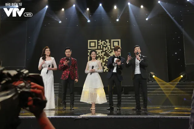 Những hình ảnh đáng nhớ tại lễ trao giải VTV Awards 2019 - Ảnh 2. Những hình ảnh đáng nhớ tại lễ trao giải VTV Awards 2019 - Ảnh 2.