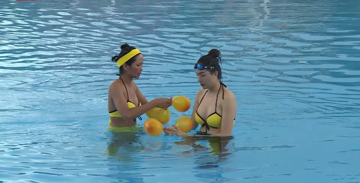 HHen Niê - Lệ Hằng chiến thắng Cuộc đua kỳ thú 2019, dùng toàn bộ tiền thưởng làm từ thiện - Ảnh 6. HHen Niê - Lệ Hằng chiến thắng Cuộc đua kỳ thú 2019, dùng toàn bộ tiền thưởng làm từ thiện - Ảnh 6.