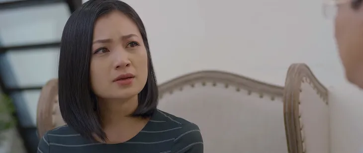 Hoa hồng trên ngực trái - Tập 11: San lục đục với chồng vì nỗi ám ảnh mang tên mẹ chồng - Ảnh 2. Hoa hồng trên ngực trái - Tập 11: San lục đục với chồng vì nỗi ám ảnh mang tên mẹ chồng - Ảnh 2.