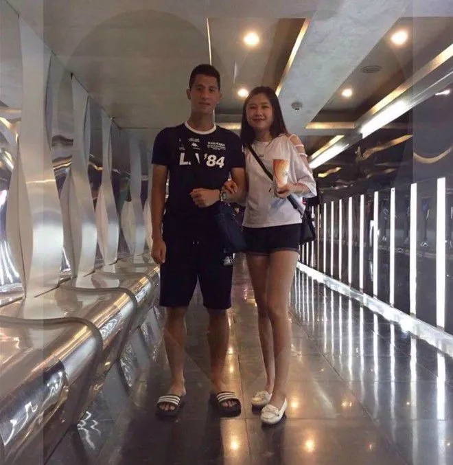 Không đá Asian Cup, Đình Trọng vẫn ghi điểm với fan nữ khi bình luận bóng đá - Ảnh 8. Không đá Asian Cup, Đình Trọng vẫn ghi điểm với fan nữ khi bình luận bóng đá - Ảnh 8.