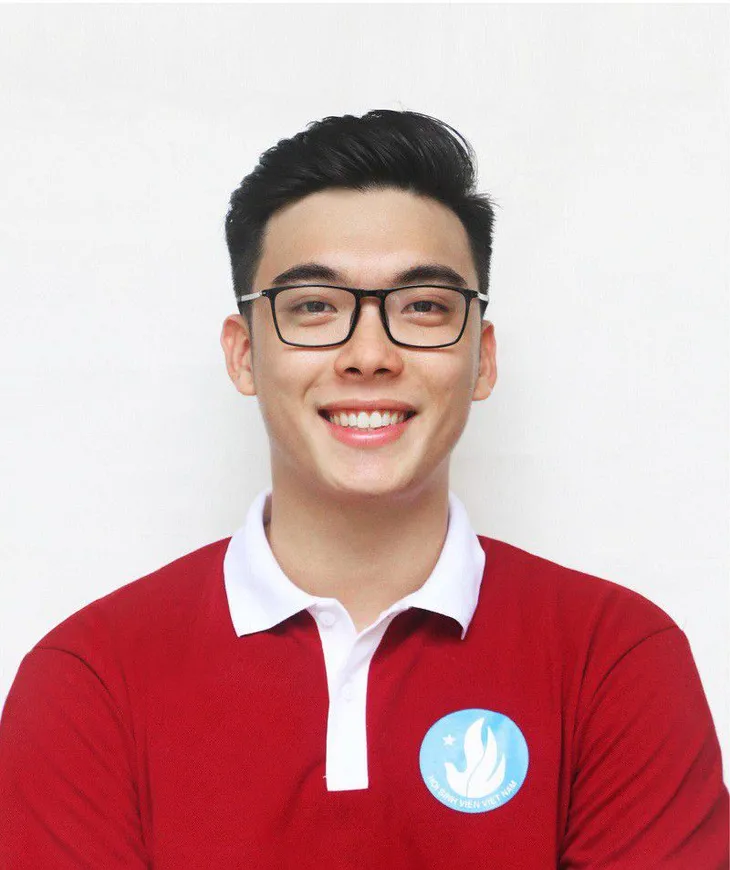 “Soái ca” ĐH Luật vừa học giỏi lại cao ráo, chăm thể thao - Ảnh 2. “Soái ca” ĐH Luật vừa học giỏi lại cao ráo, chăm thể thao - Ảnh 2.