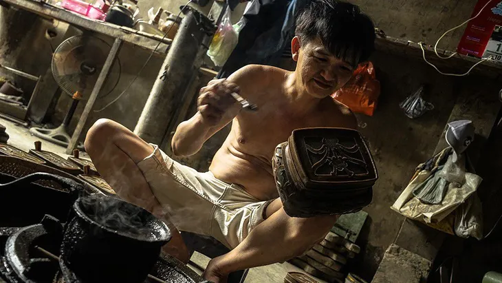 Cận cảnh đúc lư đồng tại làng nghề cuối cùng ở Sài Gòn - Ảnh 6. Cận cảnh đúc lư đồng tại làng nghề cuối cùng ở Sài Gòn - Ảnh 6.