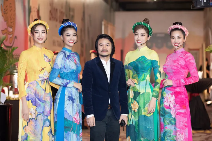 Phan Mạnh Quỳnh, Hồ Ngọc Hà, Tóc Tiên hội ngộ dàn Hoa hậu, Á hậu - Ảnh 18. Phan Mạnh Quỳnh, Hồ Ngọc Hà, Tóc Tiên hội ngộ dàn Hoa hậu, Á hậu - Ảnh 18.