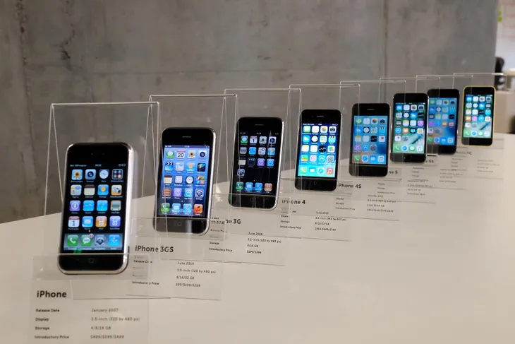 Chiếc iPhone thứ 2 tỷ có thể được bán ra trong năm nay - Ảnh 2.