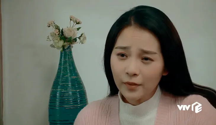 Nước mắt loài cỏ dại - Tập 18: Bà Phương bẽ mặt khi bị vạch trần chuyện bòn rút tiền đi chợ - Ảnh 3. Nước mắt loài cỏ dại - Tập 18: Bà Phương bẽ mặt khi bị vạch trần chuyện bòn rút tiền đi chợ - Ảnh 3.