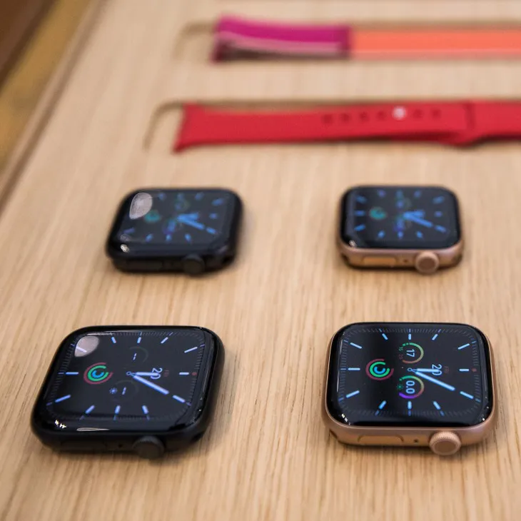 Apple bị kiện vì đánh cắp công nghệ theo dõi sức khỏe cho Apple Watch - Ảnh 1. Apple bị kiện vì đánh cắp công nghệ theo dõi sức khỏe cho Apple Watch - Ảnh 1.
